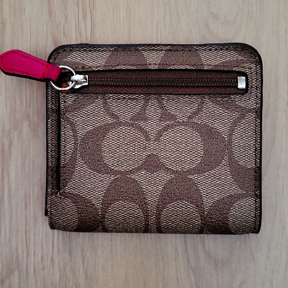 Coach Snap Wallet - Signature Khaki/Saddle w/Striped Interior - Picture 3 of 13